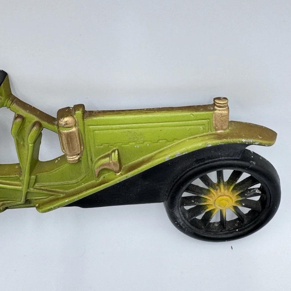 Vintage 1909 Hupmobile Car Hand Cast Aluminum Wall Art By Midwest Products #AC-7